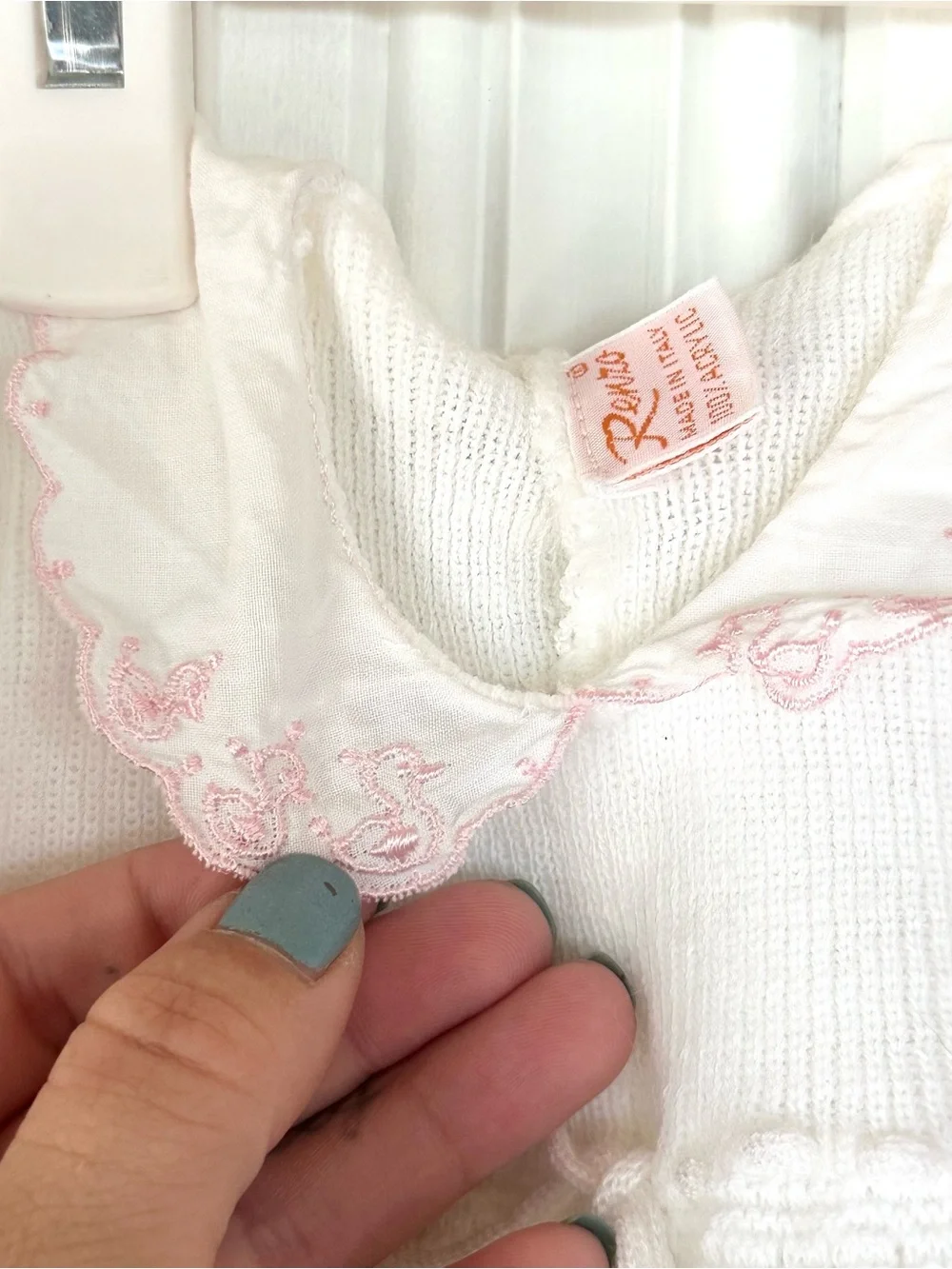 Renzo Vintage Classic White Knit Footed One-Piece with Pink Duck Collar Trim